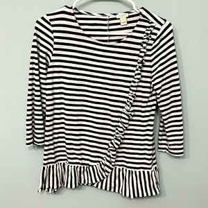Ruffle striped Tee